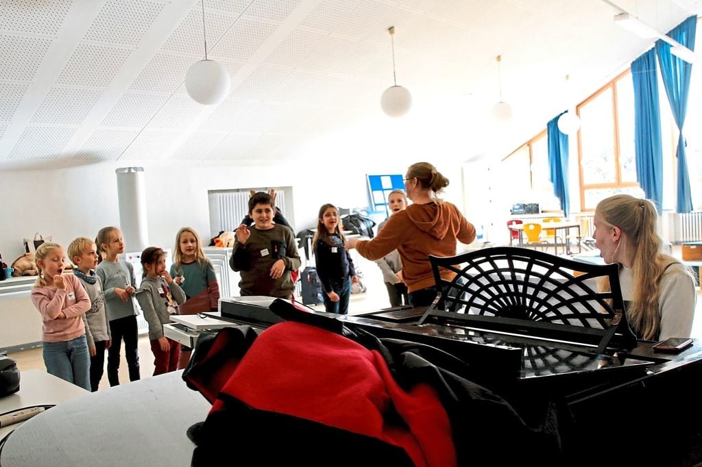 Schüler-Trickfilm: „Der kleine und der große Frieden“