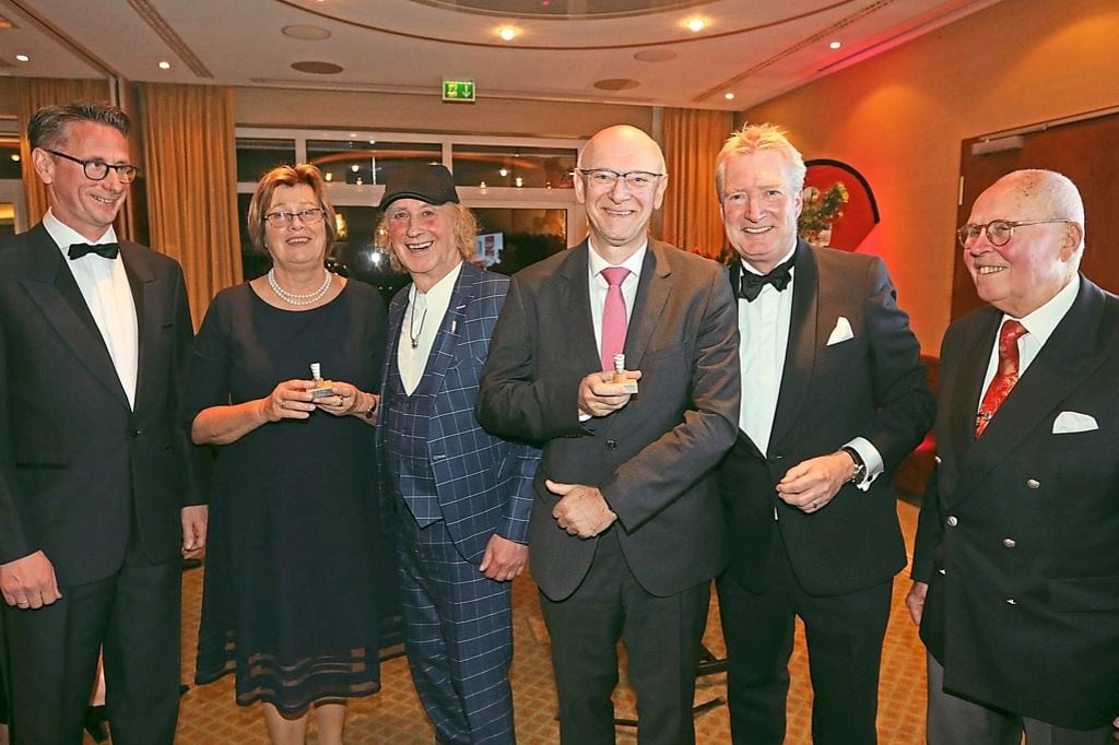 Steffi Stephan lässt  Batterieforscher strahlen