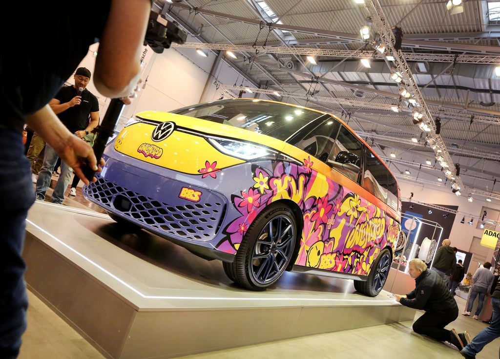 AutoTuner mit Umsatzrückgang Interesse an EAutoTuning