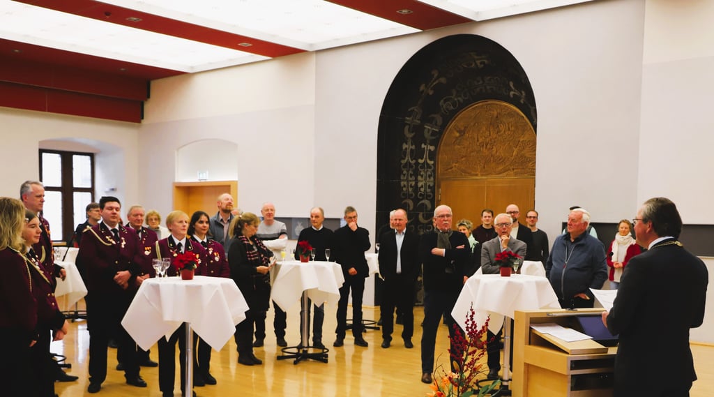 Stadt Paderborn ehrt drei Vereine mit Heimatpreis