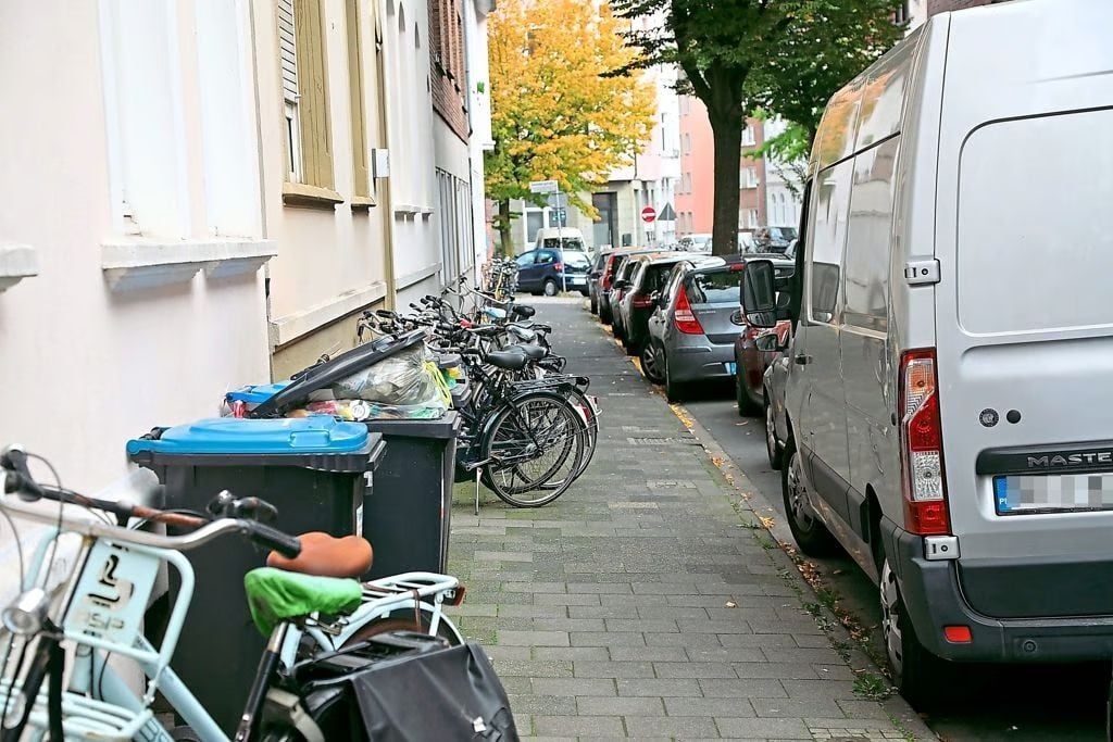 Gehwegparken: „Der Kontrolldruck nimmt zu“