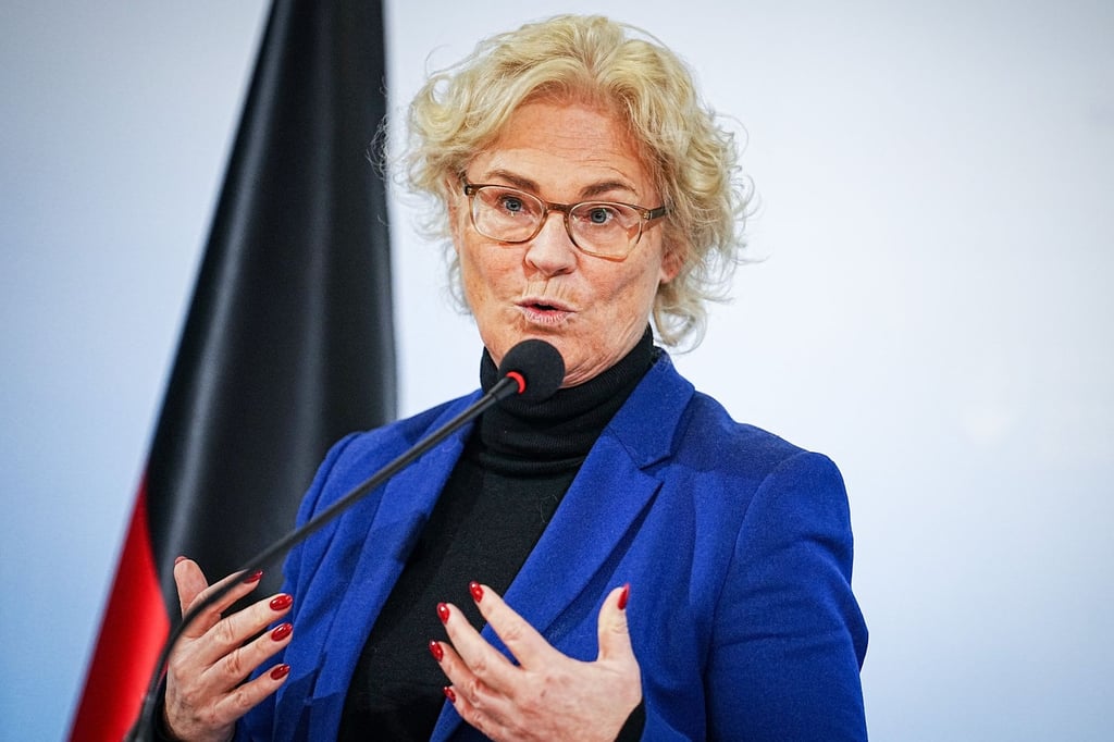 Lambrecht ist untragbar