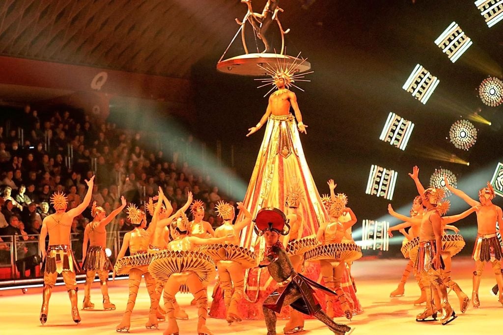 Mit spektakulären Kurven zurück