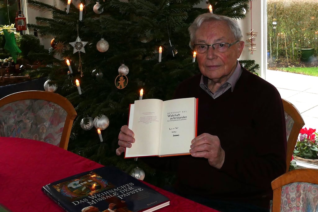 Erwin Winkler aus Höxter-Lüchtringen würdigt Benedikt XVI. als großen Glaubenszeugen