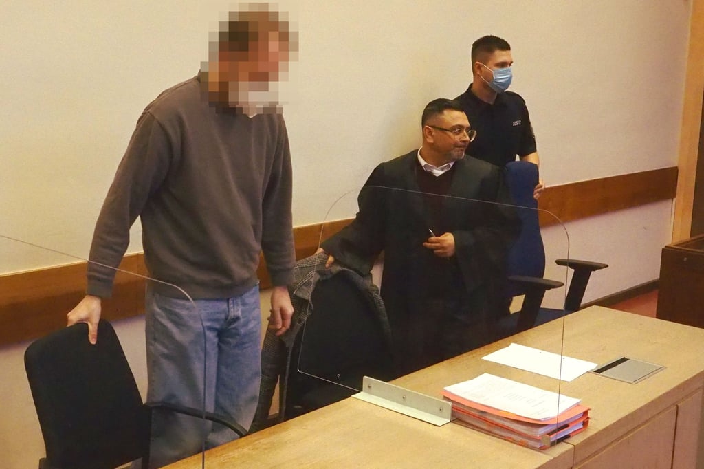 Totschlagsprozess in Detmold: „Er ist friedfertig und liebenswert“