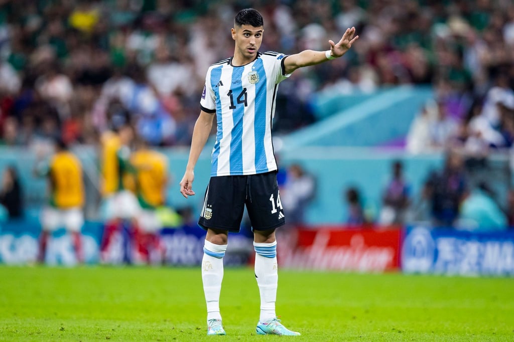 Weltmeister Palacios beim Trainingsstart mit Spalier begrüßt