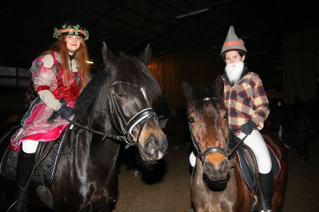 Räuberkinder bestehen Abenteuer im Haarener Wald