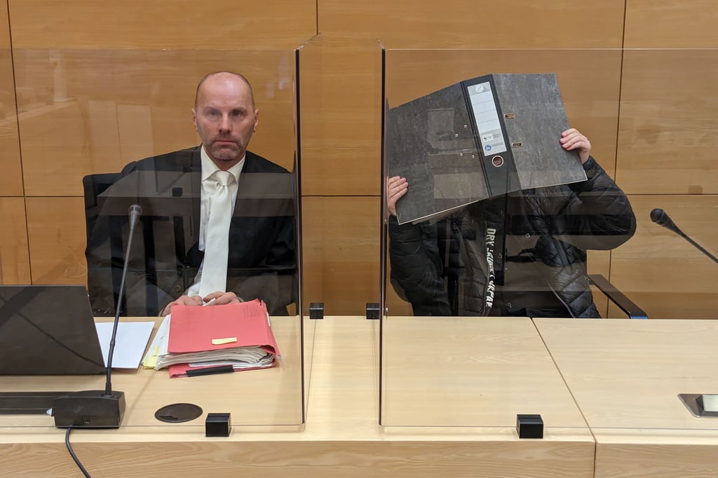 Hat Bielefelder Kinderporno-Tauschbörsen betrieben?