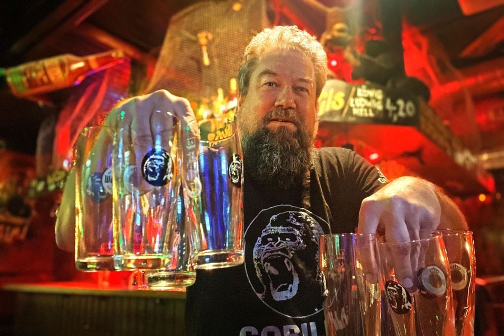 Der Herr der Gläser geht