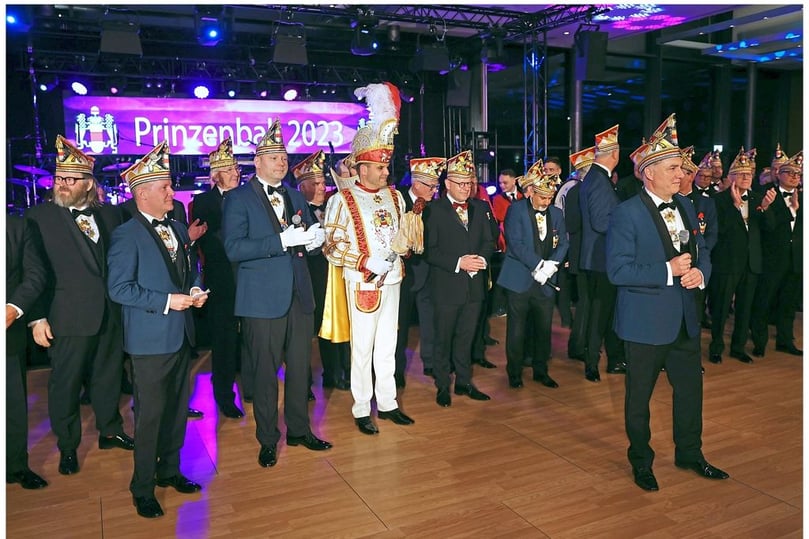 Prinz Mario I. und die Prinzengarde eröffneten den Prinzenball 2023