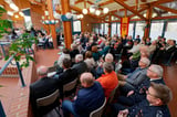 Rund 120 Vertreterinnen und Vertreter aus dem Ehrenamt waren der Einladung zum Neujahrsempfang der Gemeinde Saerbeck in die Mensa der Maximilian-Kolbe-Gesamtschule gefolgt.