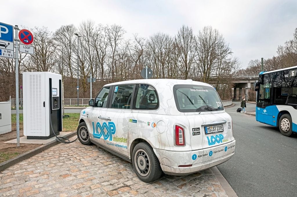 239 öffentliche Ladepunkte für 2847 E-Autos