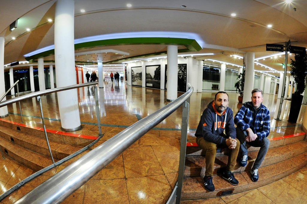 Bielefelder Jahnplatzforum: „Lasst die Jugend in den Tunnel“