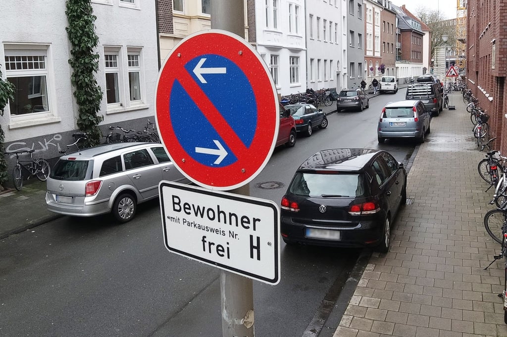 Gebührensprung beim Bewohnerparken: Stadt hofft auf Millionen