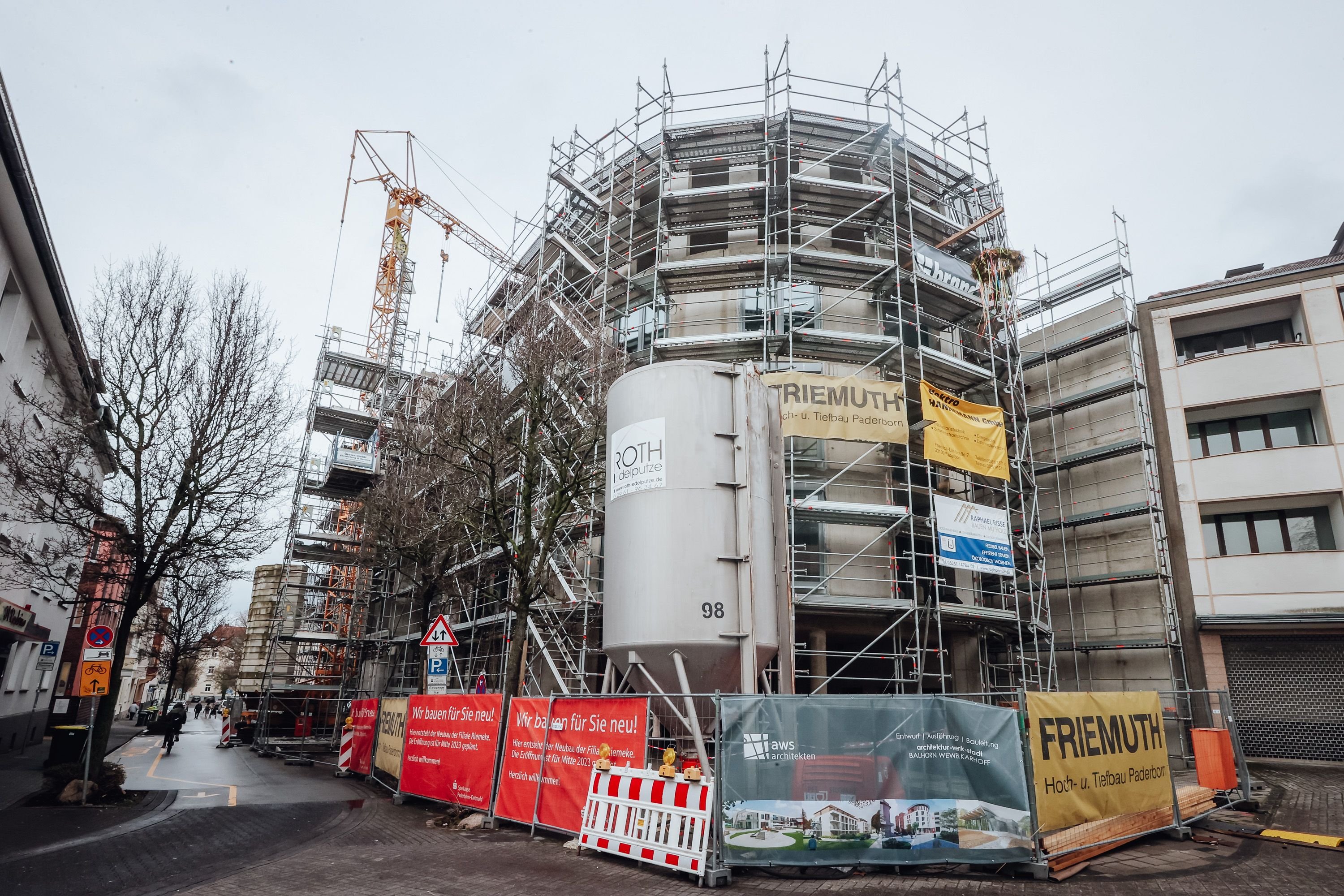 Neubau Der Sparkasse Paderborn-Detmold Wächst Im Riemeke