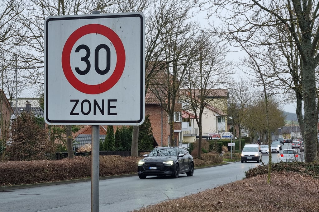 Warburger Grüne wollen mehr Tempo 30 in der Stadt