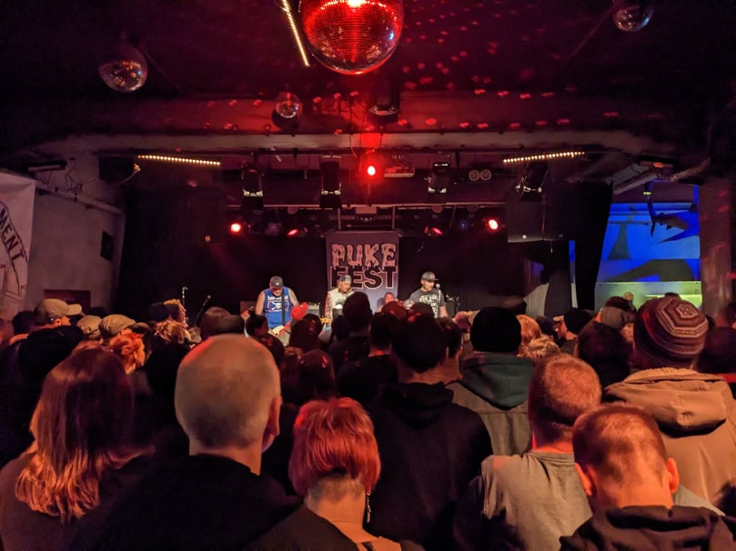 Volles Haus im Sputnikcafé