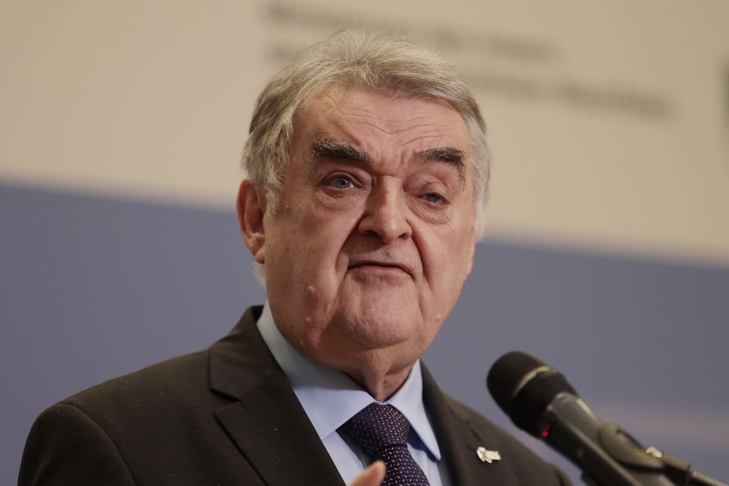 Reul Verhalten von Aktivisten in Dörfern inakzeptabel