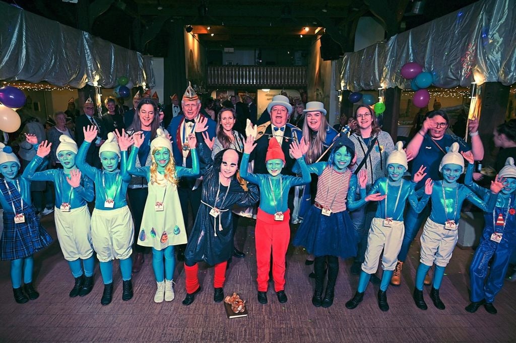 Pängelanton düst mit Volldampf durch die Nacht