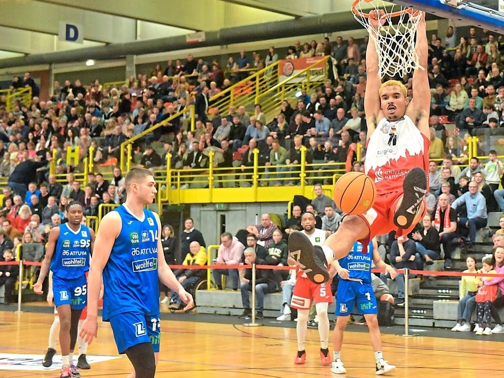 Uni Baskets Paderborn Kassieren Heimpleite Gegen PS Karlsruhe Lions