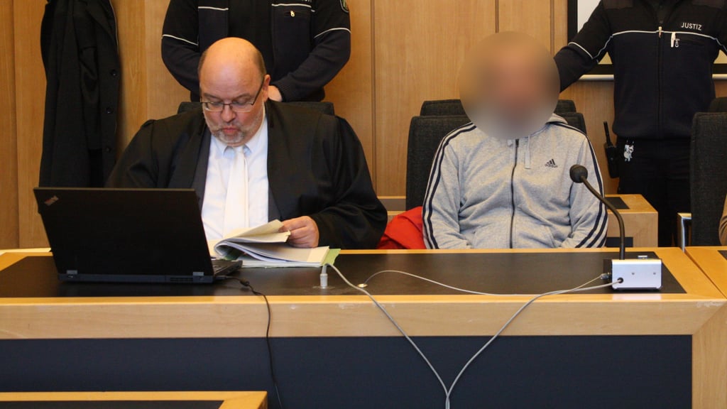 Mordprozess Kattenvenne fortgesetzt Tatortfotos zeigen Verstorbenen