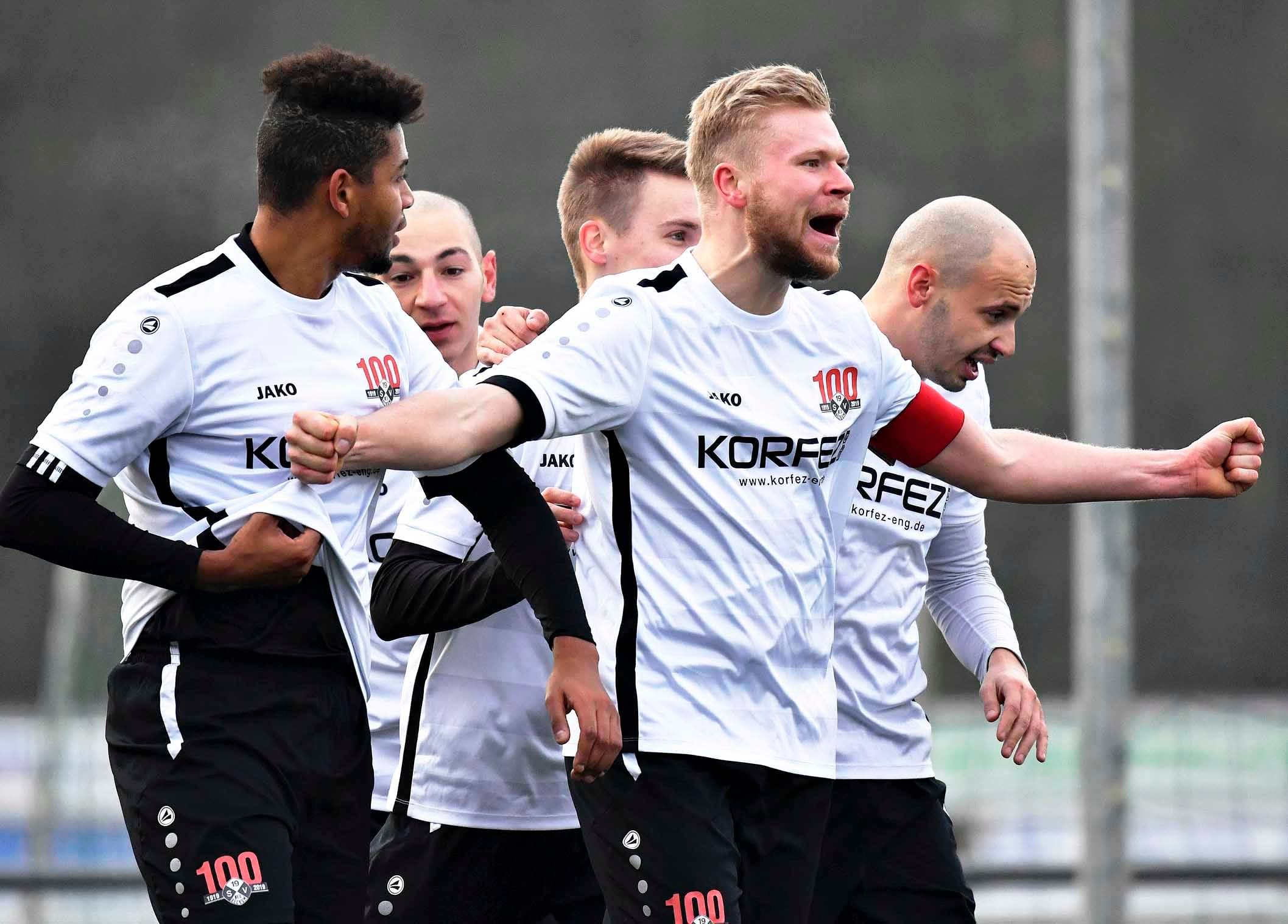 TuS Freckenhorst Holt Zwei Spieler Vom SV Neubeckum