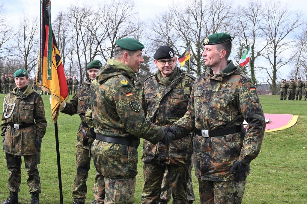 Augustdorf Panzerbrigade 21 will einen neuen Namen