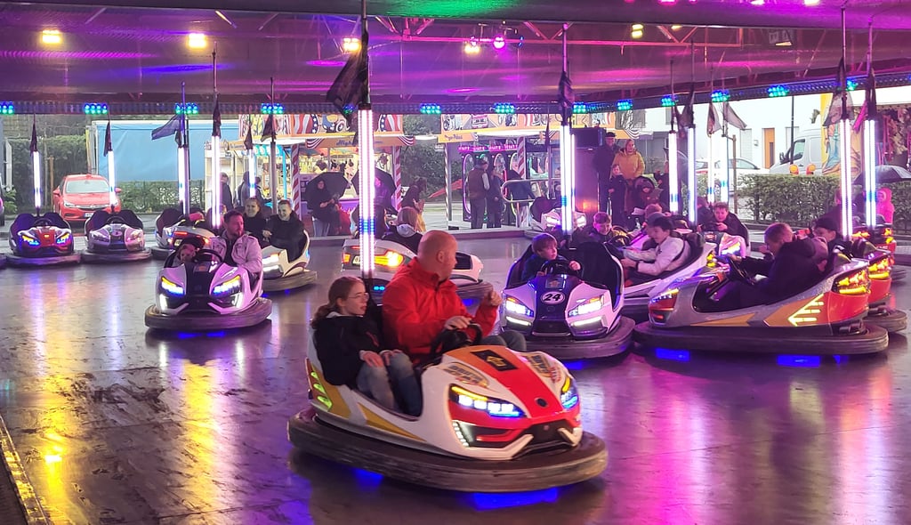 Rasante Fahrt im Autoscooter