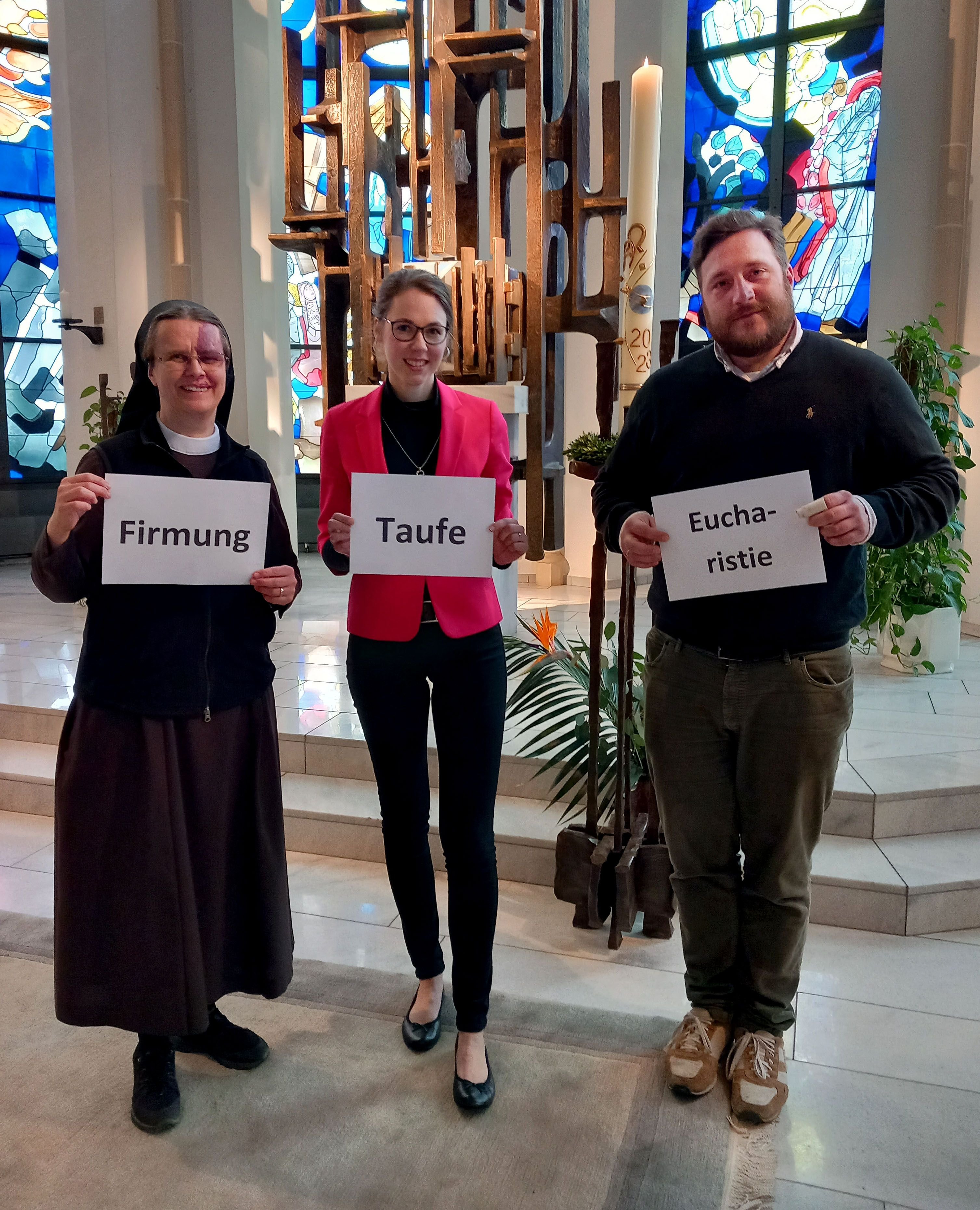 Salzkotten: Sakramente Rücken Im Geistlichen Zentrum Franziskus In Den ...