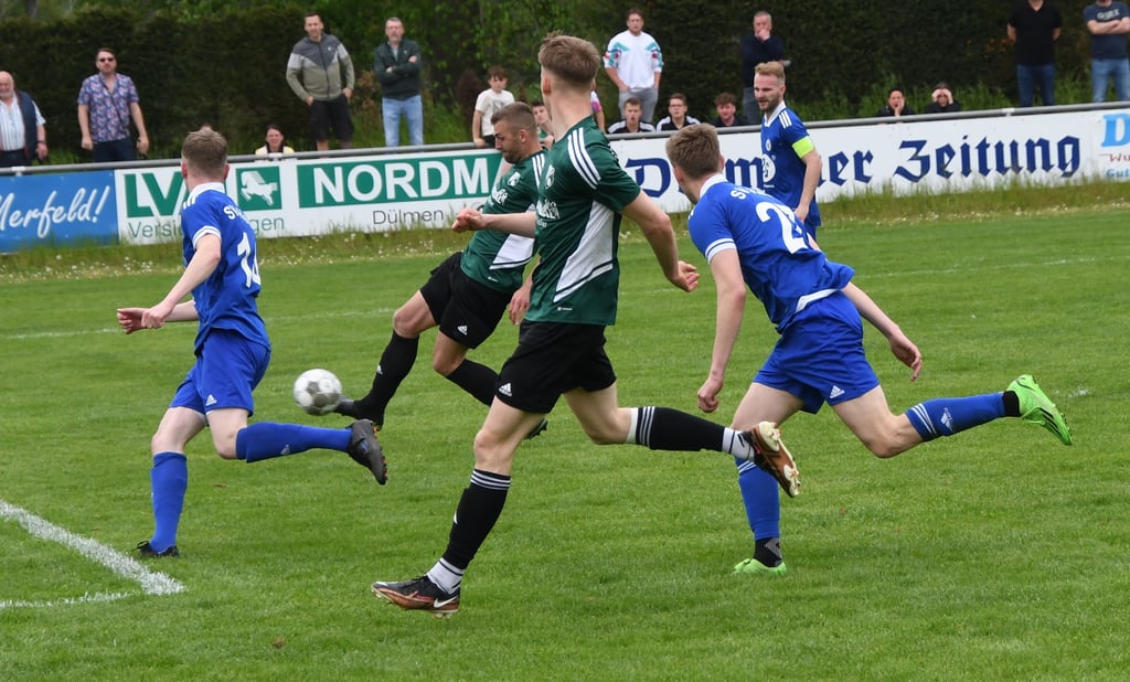 Endspiele für Merfeld, Aufstieg für Vorwärts