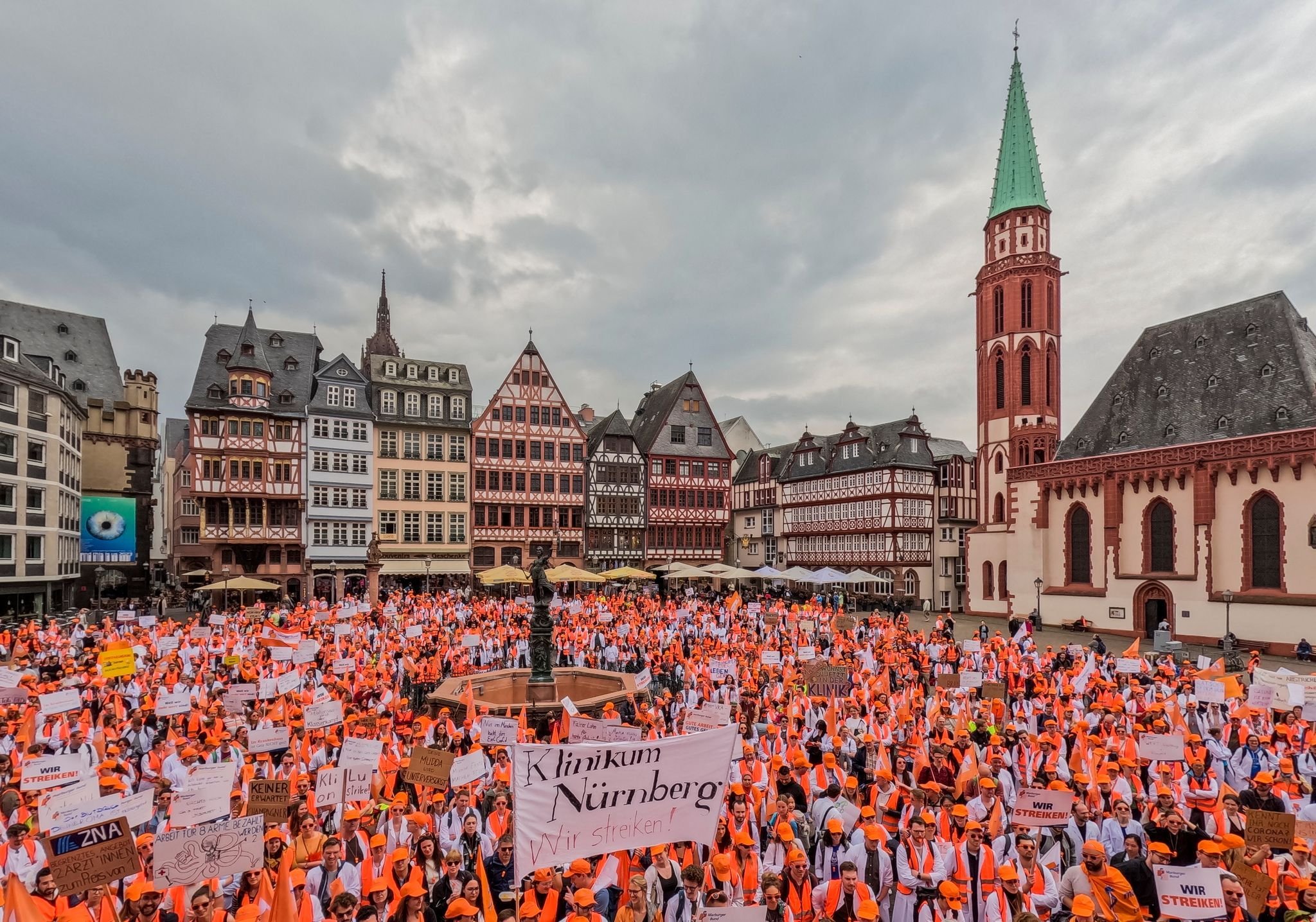 Rund 1000 Klinikärzte In NRW Und Rheinland-Pfalz Streiken