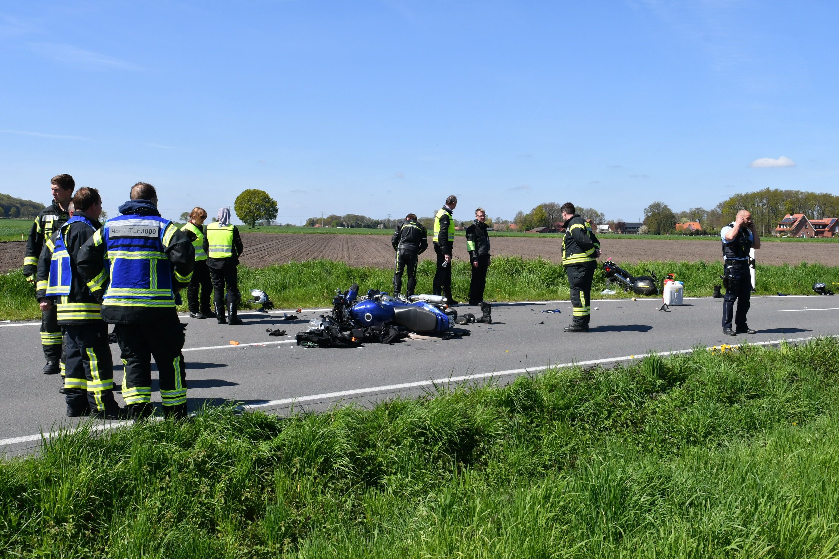 Motorradfahrer Erliegt Seinen Verletzungen