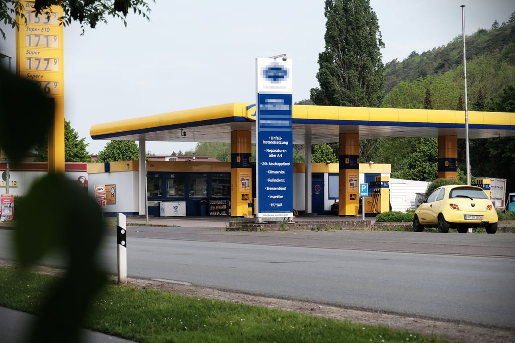Höxter Tankstelle überfallen