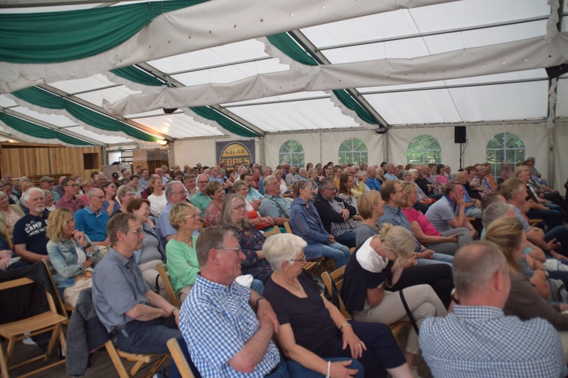 Ein bisschen plem(plem)