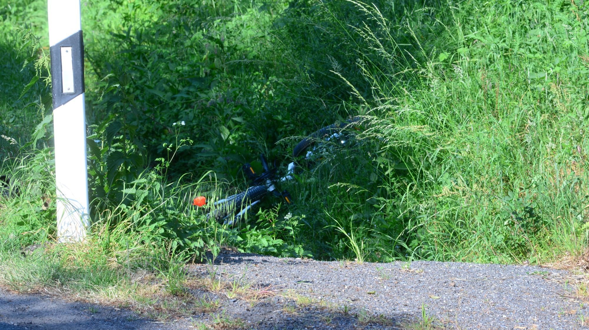 15-jährige Radfahrerin Nach Zusammenstoß Mit Auto Gestorben