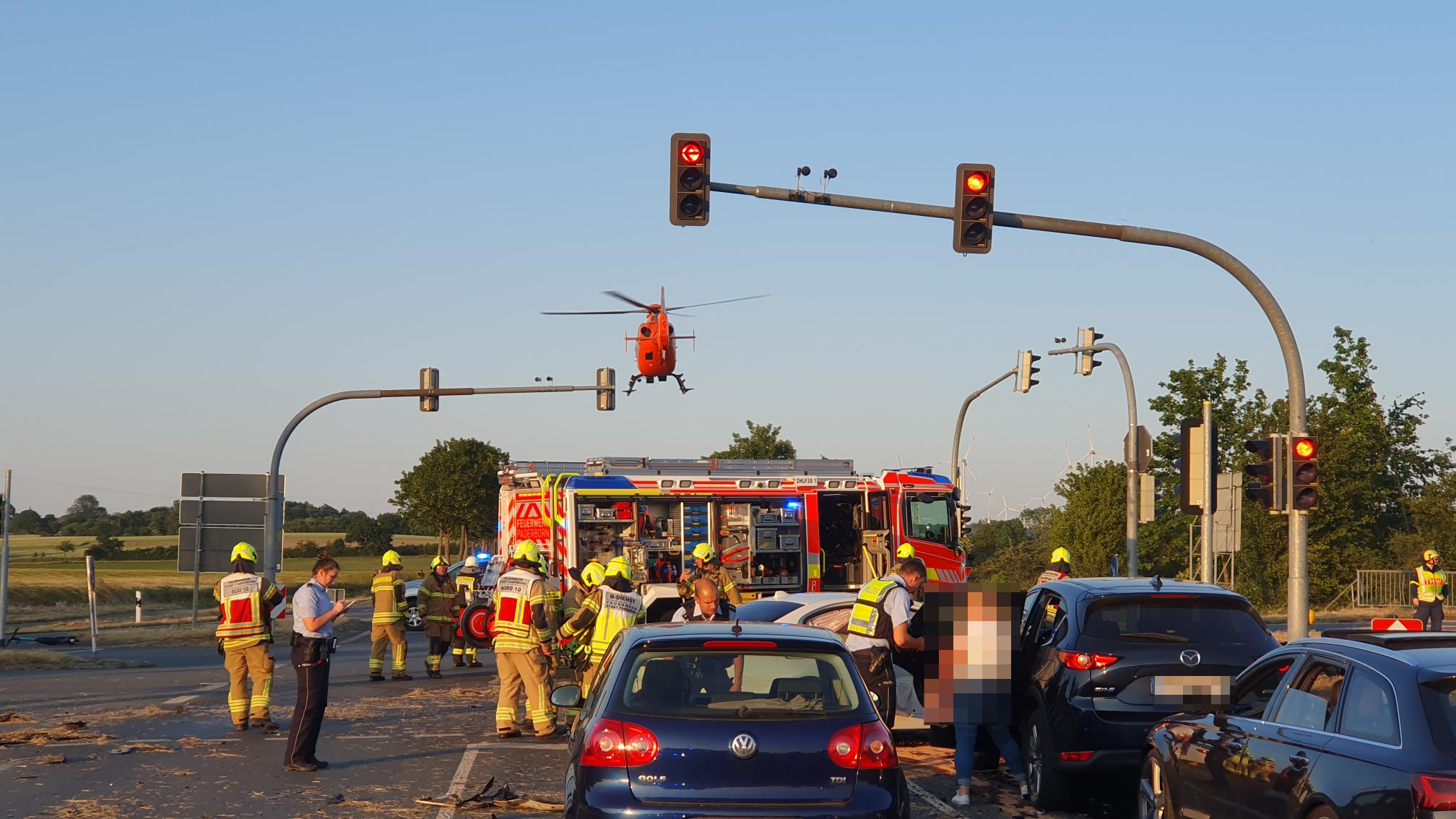 Paderborn: Sechs Verletzte Bei Schwerem Verkehrsunfall