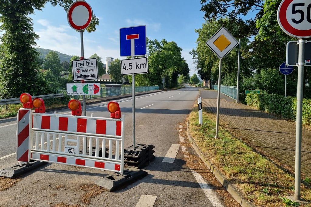 Warburg: Freie Fahrt zwischen Welda und Volkmarsen - Vollsperrung L ...