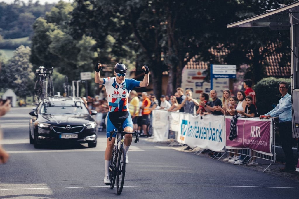 Sebastian Niehues will Kämna und Co. die Zeit stehlen