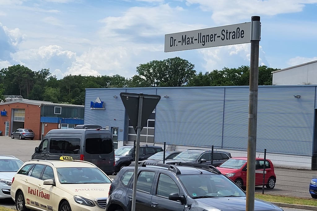 Espelkamp arbeitet seine Geschichte auf