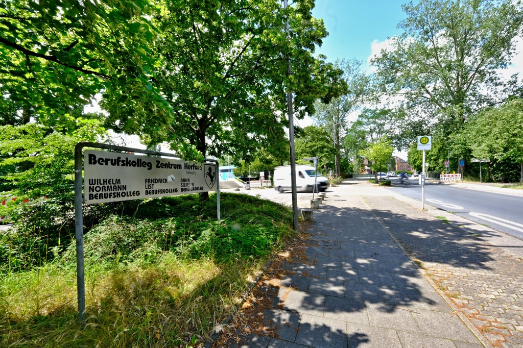 Herford Berufsschüler fordern Zebrastreifen