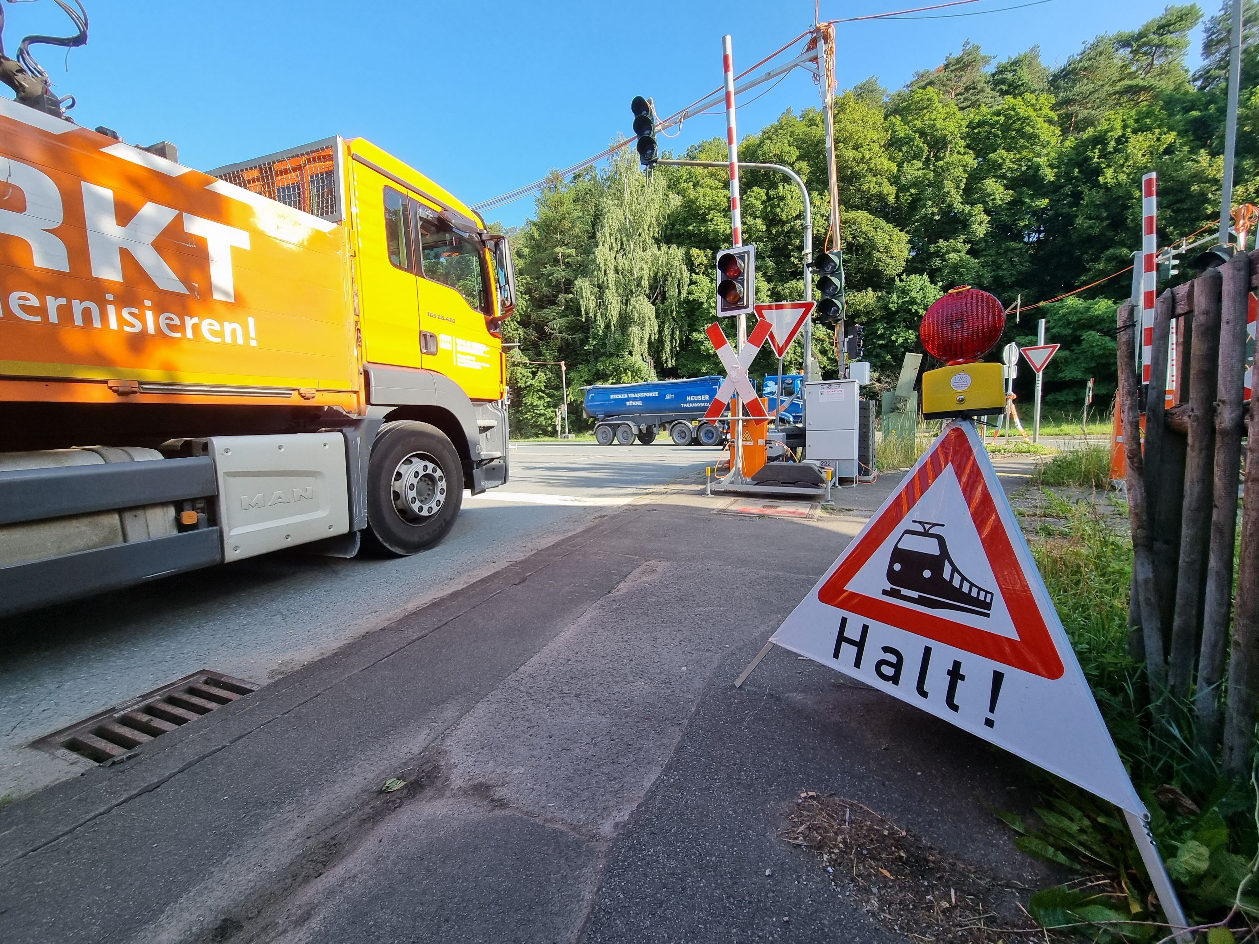 An Der B7: Bahnübergang Wrexen Bleibt Eine Baustelle