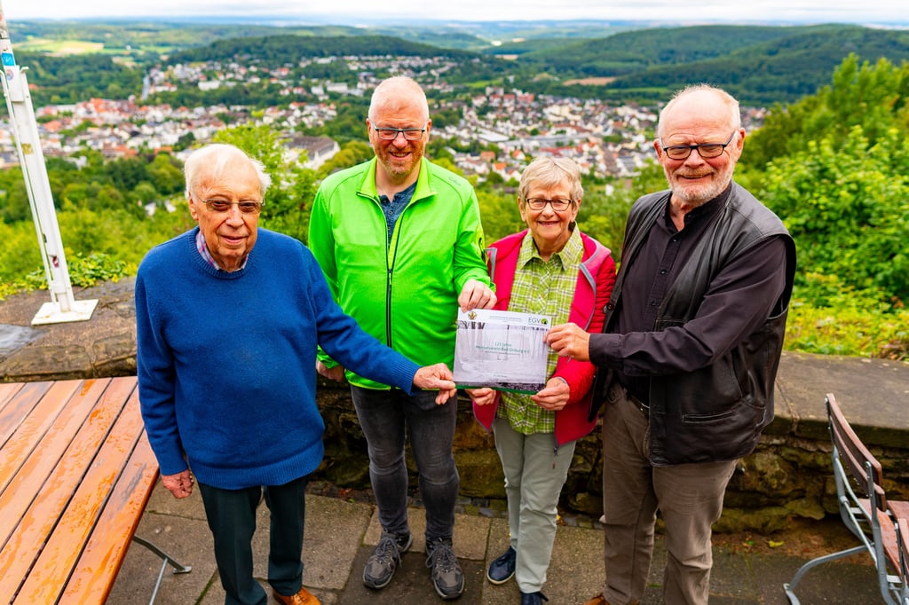 Heimatverein Bad Driburg feiert Jubiläum mit EggegebirgsFest und Buch