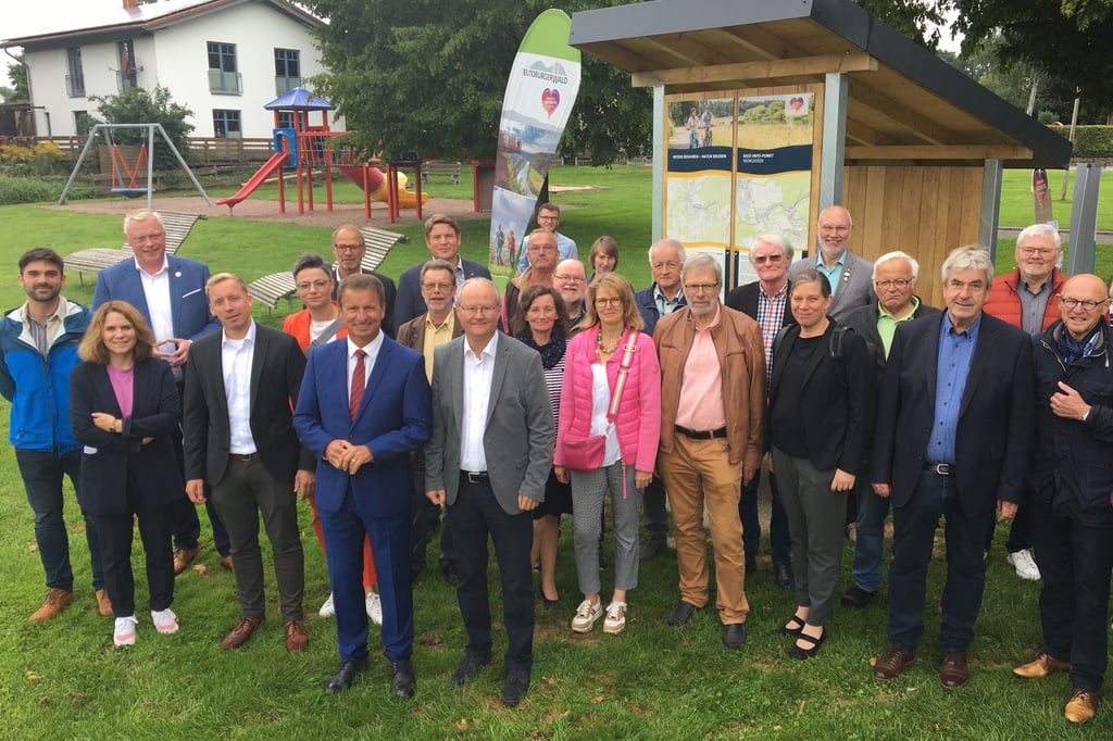 Rast-Info-Punkte an der Weser von Würgassen bis Petershagen