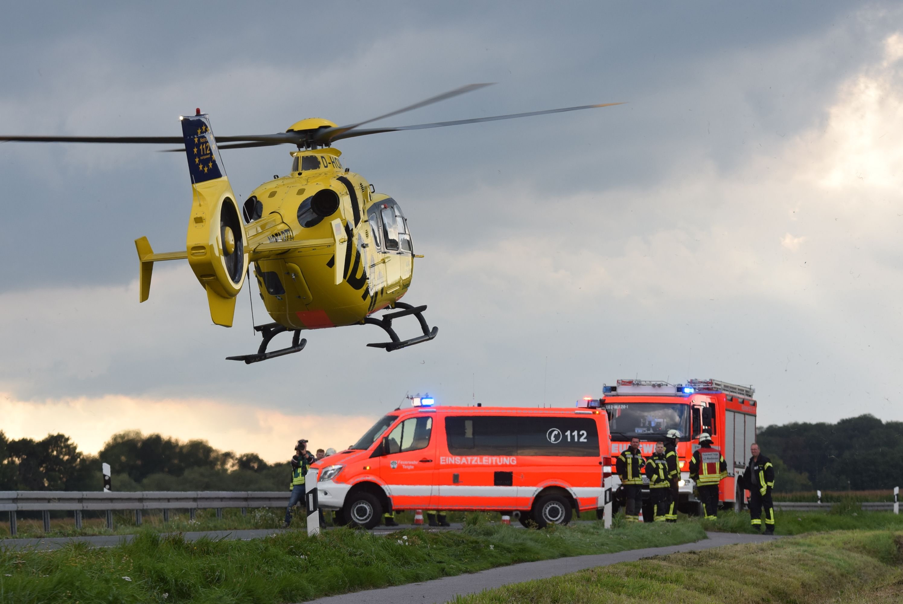 Schwerer Unfall Auf Der B64 Zwischen Raestrup Und Telgte