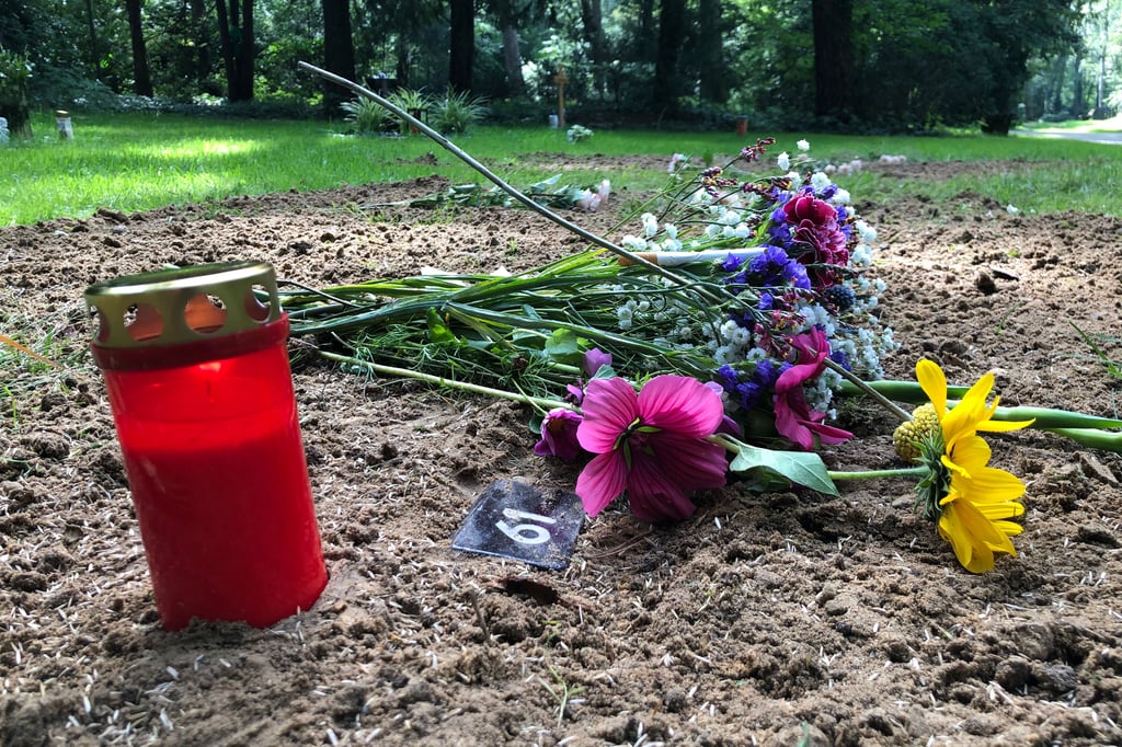Was Passiert Wenn Sich Niemand Um Die Beerdigung Kümmert Verstorbene ohne Angehörige in Münster: Wenn von Menschen nur eine