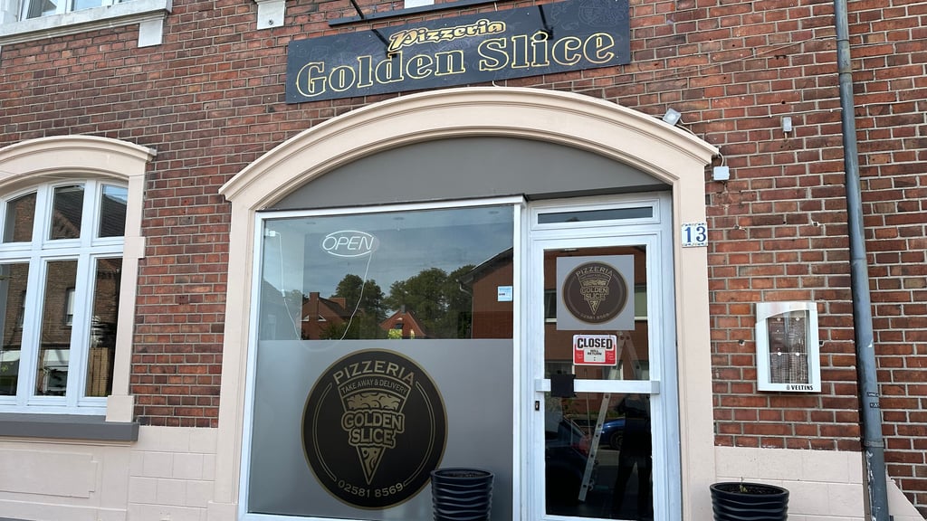 Warendorf Neuer Imbiss „Golden Slice“
