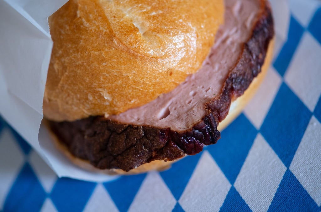 Warum bayerischer Leberkäse eigentlich ein Fleischkäse ist Warum bayerischer Leberkäse eigentlich ein Fleischkäse ist