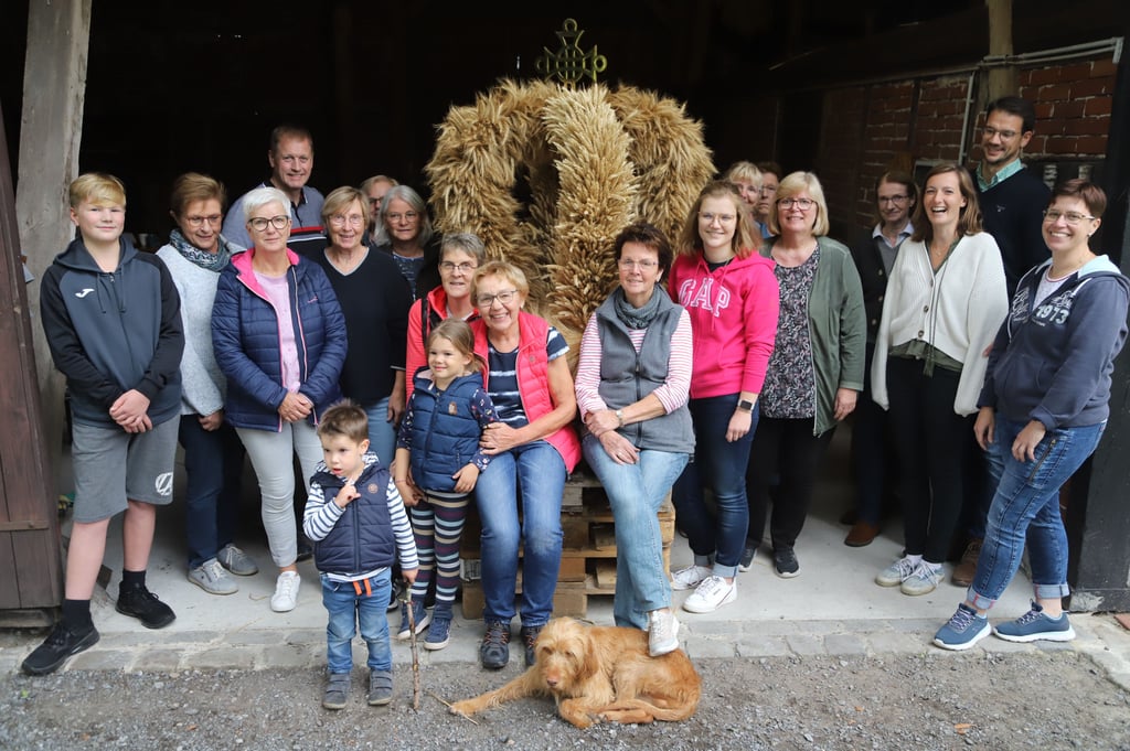 Schloß HolteStukenbrock 40. Festumzug zum Erntedank in Liemke