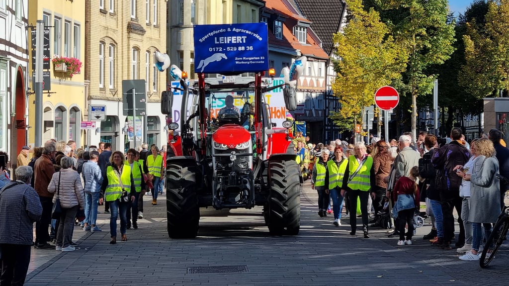 Warburg Festumzug bei der Oktoberwoche ist gesichert