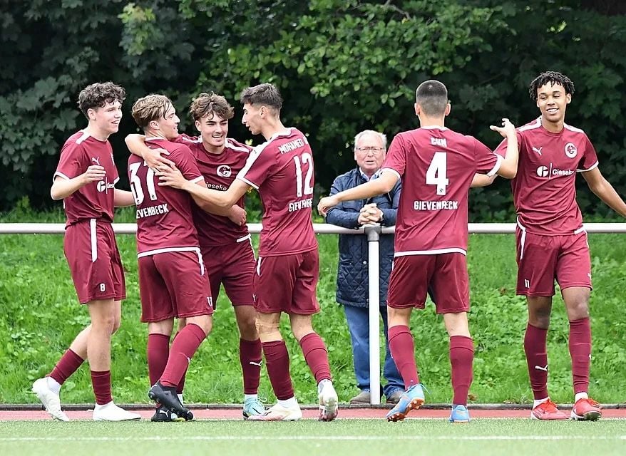 Gievenbeck Gegen Preußen Münster: Derby In Der U19-Westfalenliga